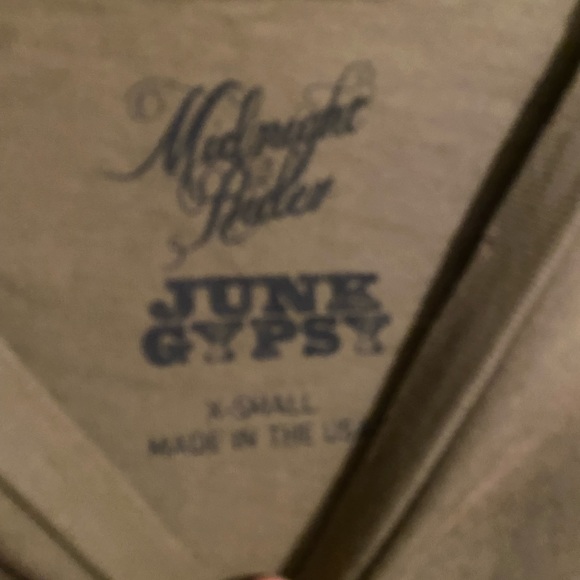 Sale !New Midnight Rider X Junk Gypsy middle of nowhere shirt sz XS,small - Picture 3 of 4